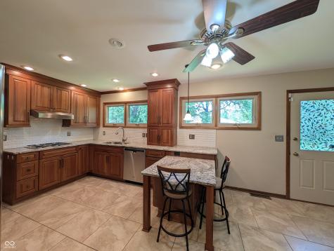2316 W 66th Street Indianapolis IN 46260