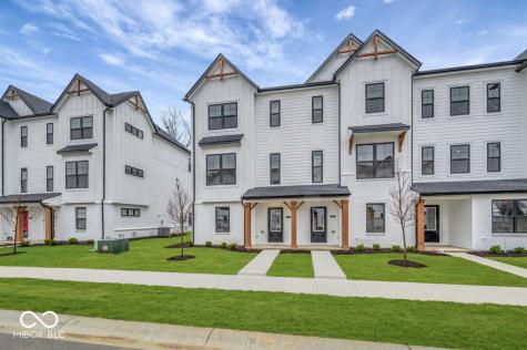 4485 Yellowwood Avenue Brownsburg IN 46112