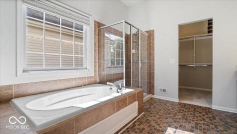 1307 Somerville Drive Westfield IN 46074