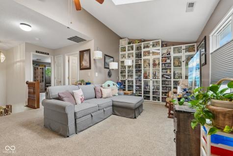 5514 Burning Tree Court Indianapolis IN 46239