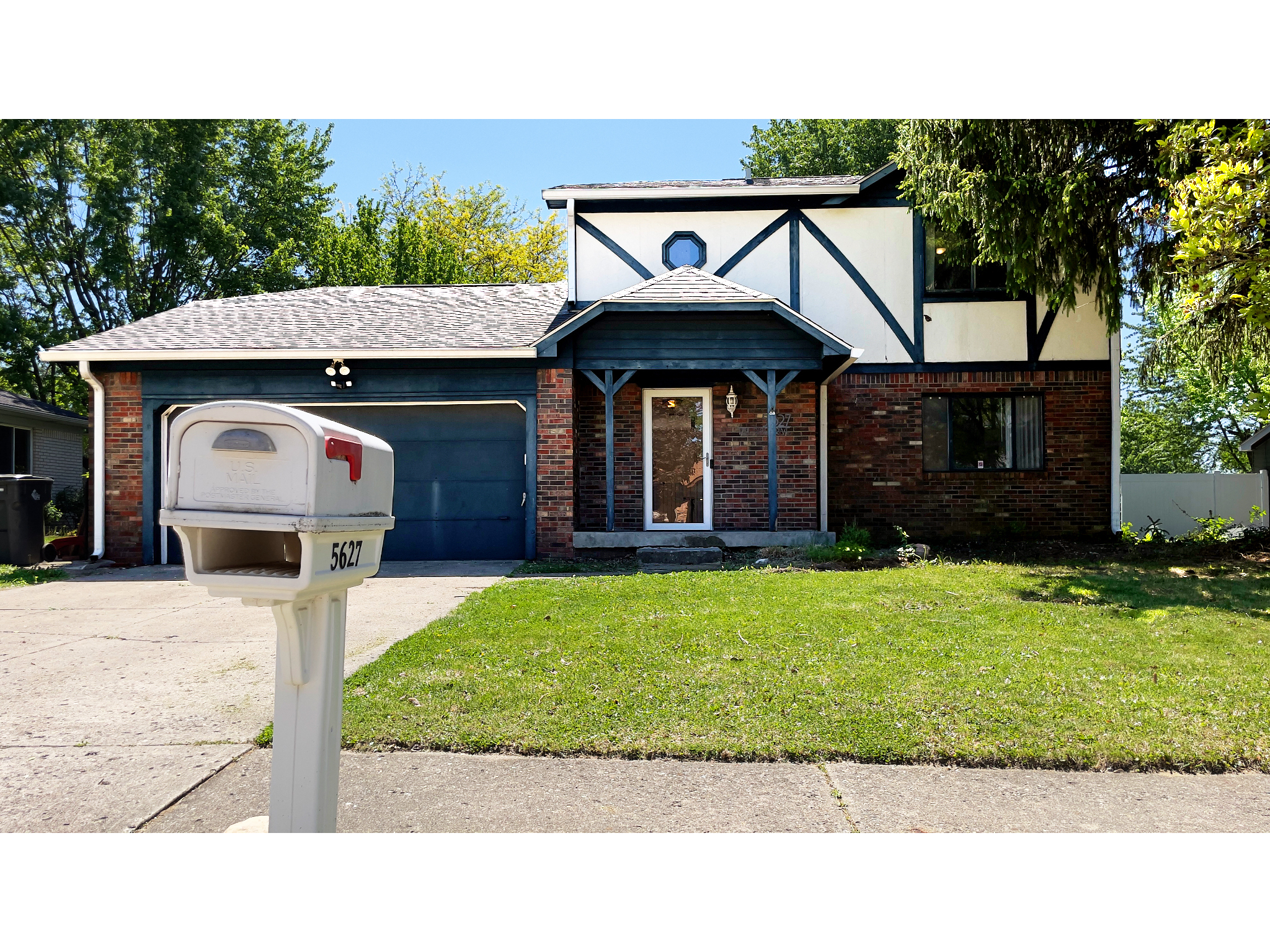 5627 Hill Rise Drive Indianapolis IN 46237