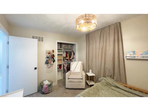 5627 Hill Rise Drive Indianapolis IN 46237
