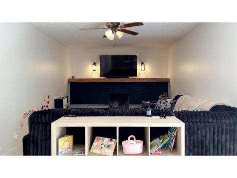 5627 Hill Rise Drive Indianapolis IN 46237
