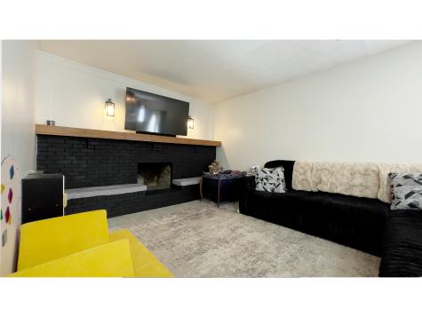 5627 Hill Rise Drive Indianapolis IN 46237