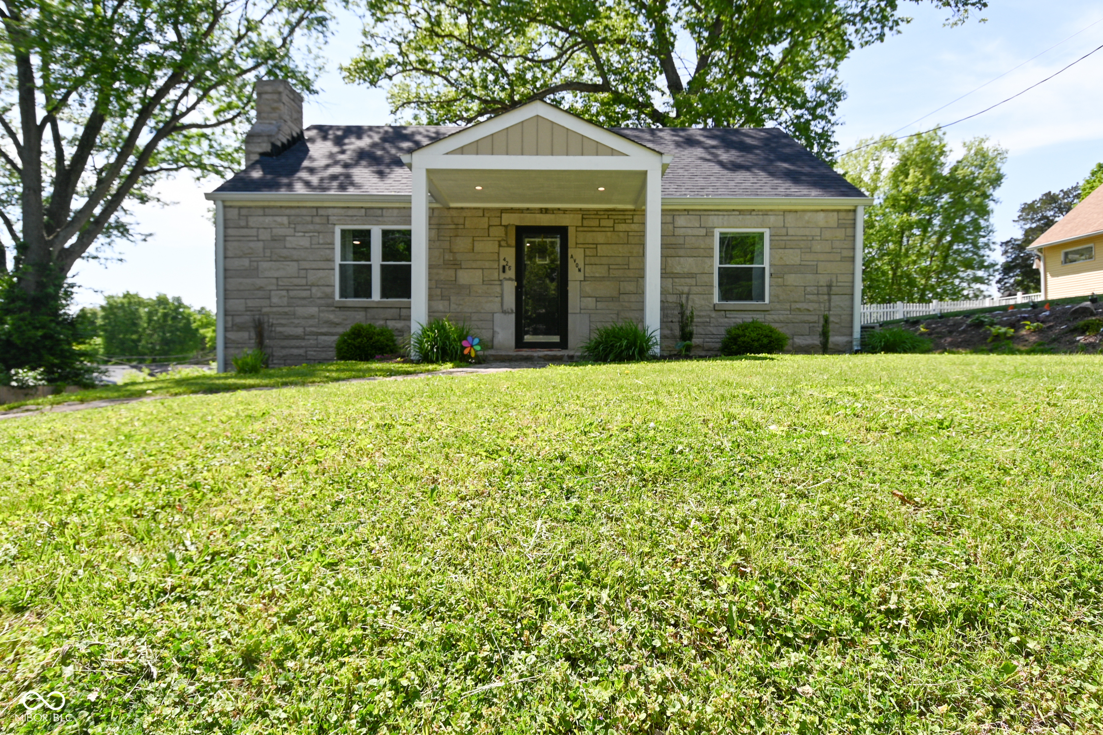 426 Avon Avenue Plainfield IN 46168