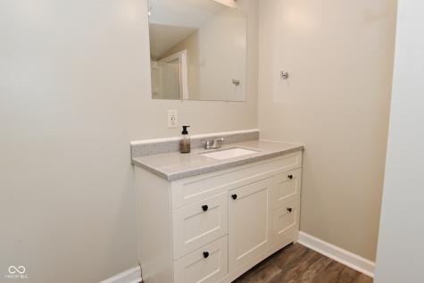 426 Avon Avenue Plainfield IN 46168