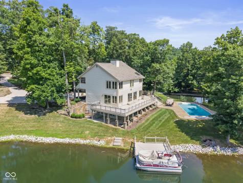 2001 E Ely Court Martinsville IN 46151
