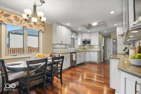 7802 Warbler Way Indianapolis IN 46256