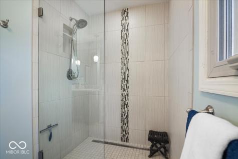 7802 Warbler Way Indianapolis IN 46256