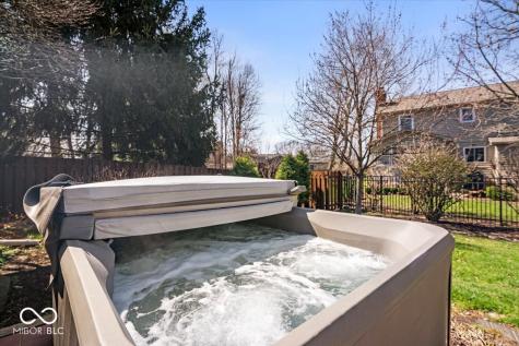 7802 Warbler Way Indianapolis IN 46256