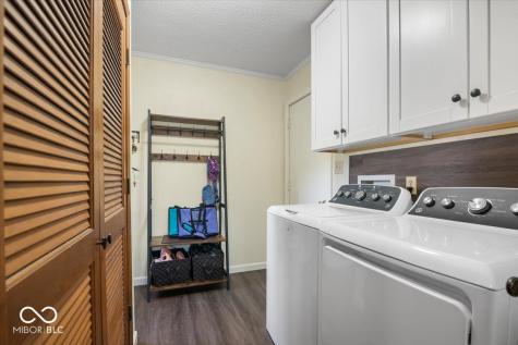 7802 Warbler Way Indianapolis IN 46256