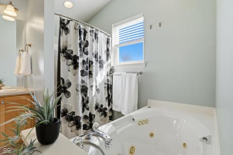 341 Orland Overlook Westfield IN 46074