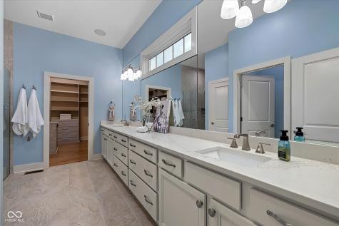 14980 Oak Hollow Lane E Carmel IN 46033