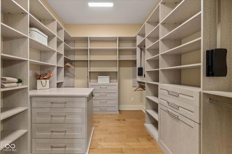 14980 Oak Hollow Lane E Carmel IN 46033