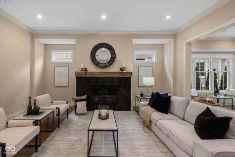 14980 Oak Hollow Lane E Carmel IN 46033