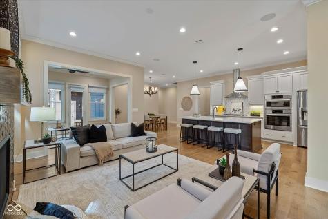 14980 Oak Hollow Lane E Carmel IN 46033