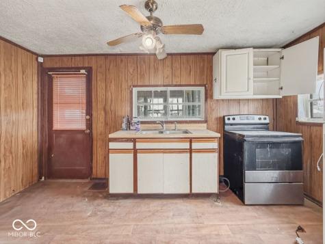 742 S Addison Street Indianapolis IN 46221
