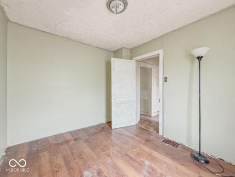 742 S Addison Street Indianapolis IN 46221