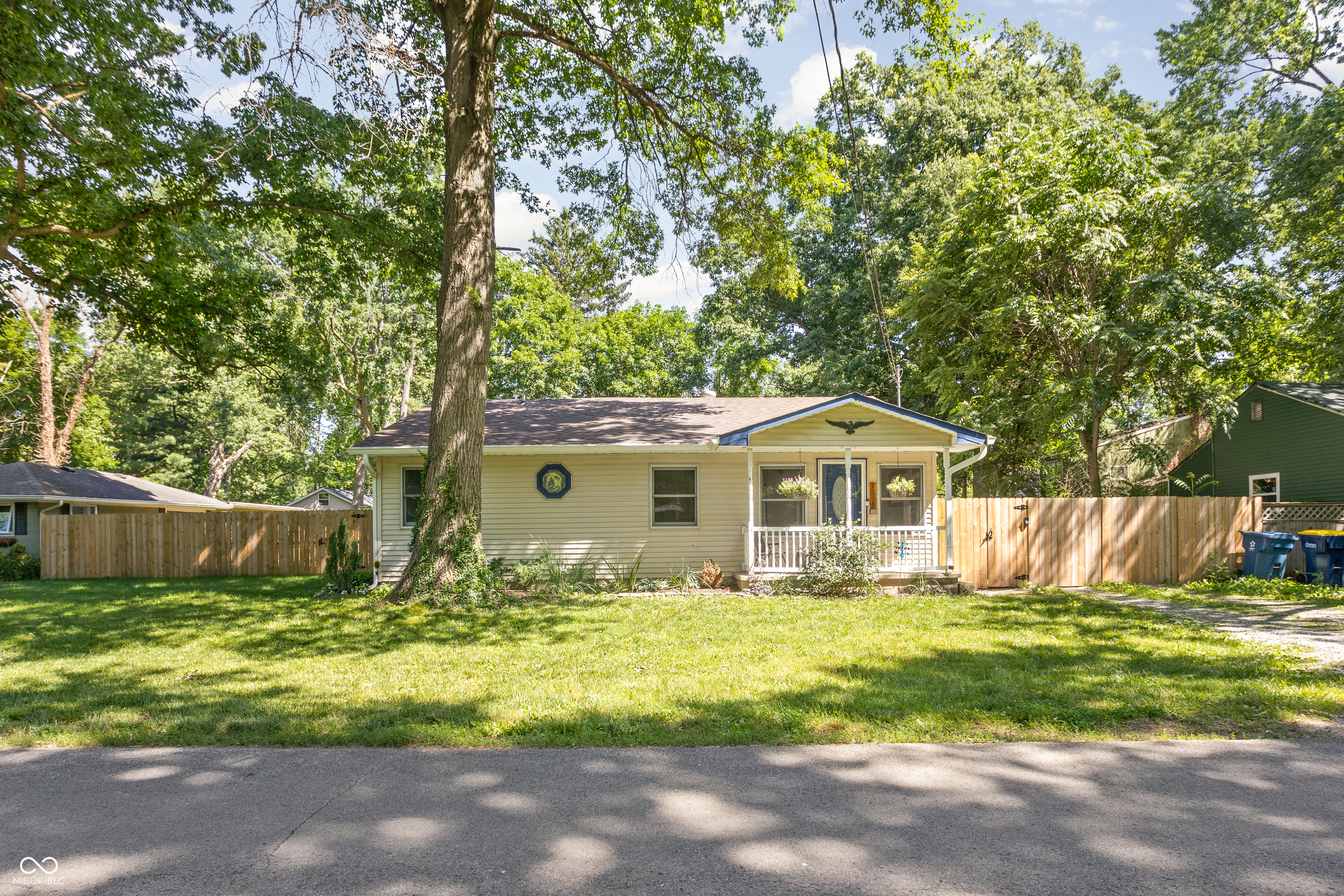 1234 River Heights Drive Indianapolis IN 46240