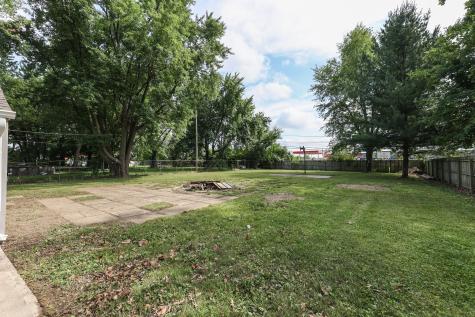 921 Sweetbriar Avenue Whiteland IN 46184