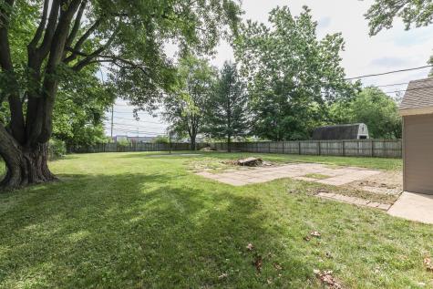 921 Sweetbriar Avenue Whiteland IN 46184