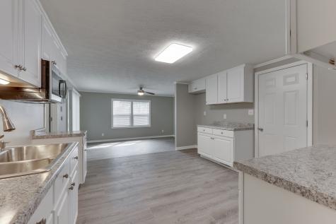 921 Sweetbriar Avenue Whiteland IN 46184