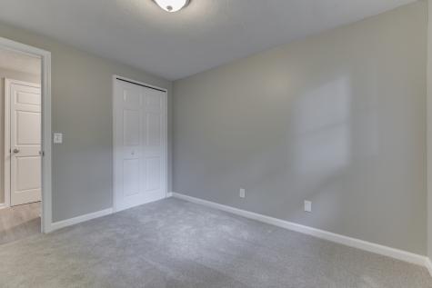 921 Sweetbriar Avenue Whiteland IN 46184
