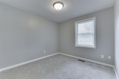 921 Sweetbriar Avenue Whiteland IN 46184