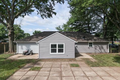 921 Sweetbriar Avenue Whiteland IN 46184