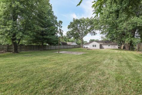 921 Sweetbriar Avenue Whiteland IN 46184