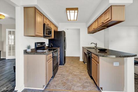6706 Balmoral Road Indianapolis IN 46241