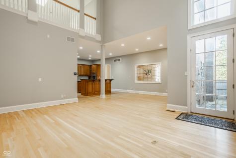 438 E Vermont Street Indianapolis IN 46202