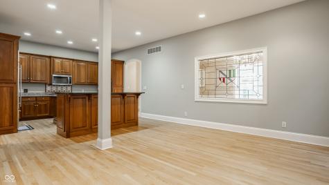 438 E Vermont Street Indianapolis IN 46202
