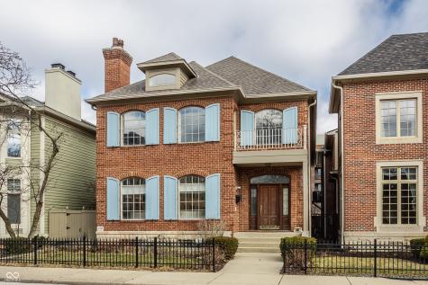 438 E Vermont Street Indianapolis IN 46202