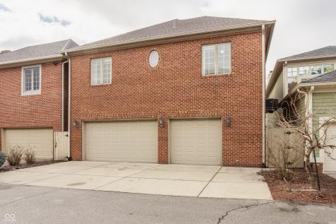 438 E Vermont Street Indianapolis IN 46202