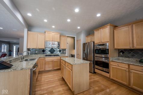 16179 Oliver Street Fishers IN 46037