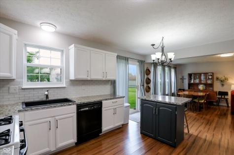 11 Daniel Circle Brownsburg IN 46112