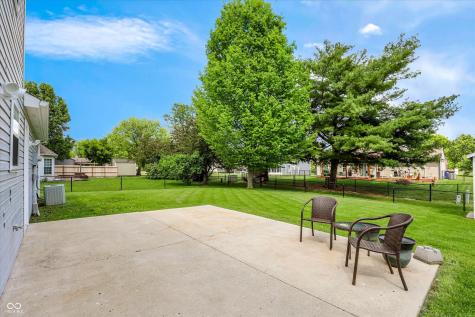11 Daniel Circle Brownsburg IN 46112