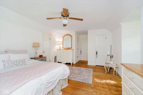 6280 N Chester Avenue Indianapolis IN 46220