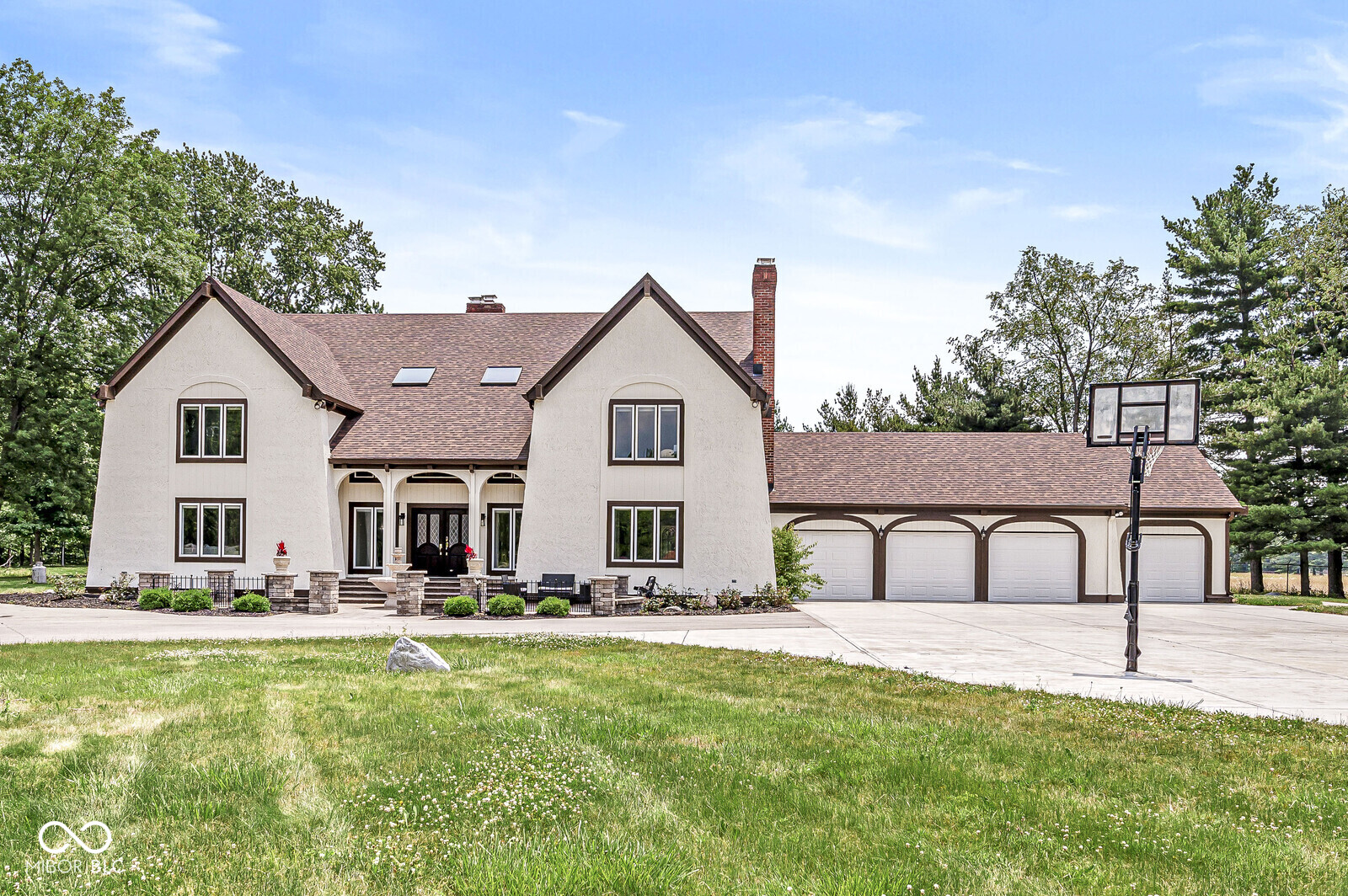 9741 Ditch Road Carmel IN 46032
