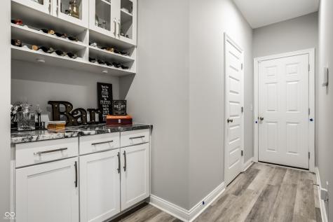 11165 Glen Avon Way Zionsville IN 46077