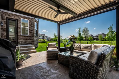 11165 Glen Avon Way Zionsville IN 46077