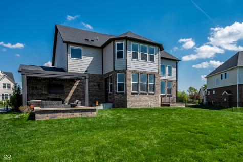 11165 Glen Avon Way Zionsville IN 46077
