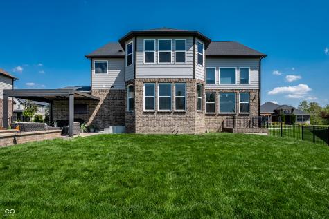 11165 Glen Avon Way Zionsville IN 46077