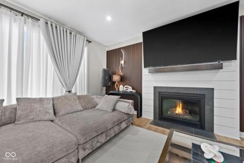 15269 Garden Mist Place Fishers IN 46040