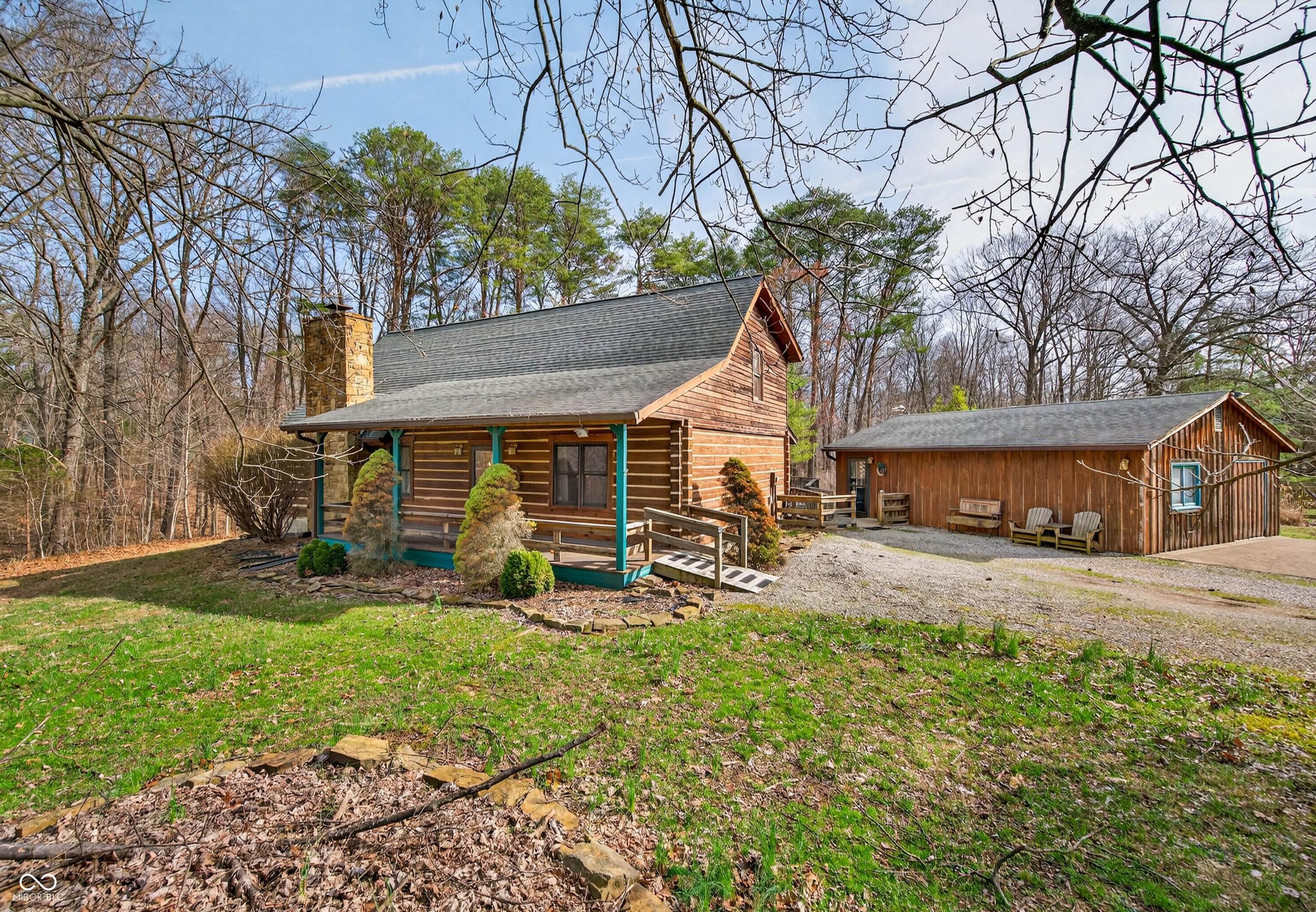 187 Cabin Creek Lane Morgantown IN 46160