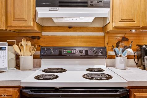 187 Cabin Creek Lane Morgantown IN 46160