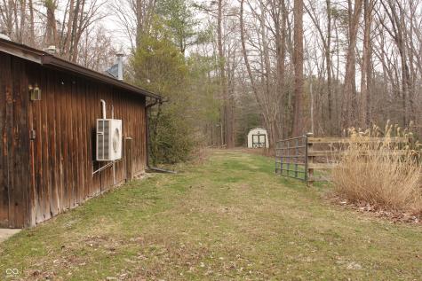 187 Cabin Creek Lane Morgantown IN 46160