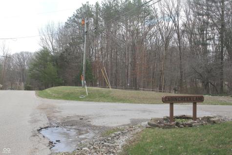 187 Cabin Creek Lane Morgantown IN 46160