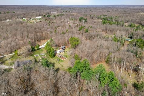 187 Cabin Creek Lane Morgantown IN 46160